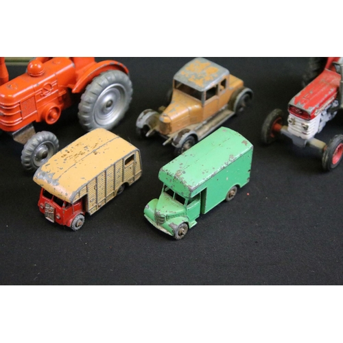 1220 - Collection of boxed diecast models to include mainly Lledo Days Gone 2 x carded Matchbox Originals, ... 