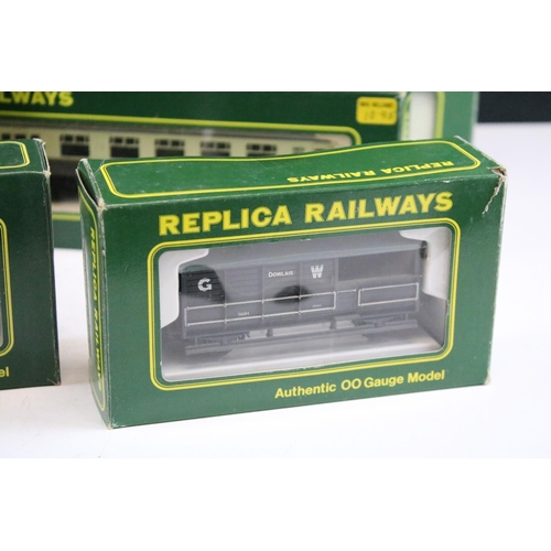 38 - 13 Boxed Replica Railways OO gauge items of rolling stock to include 12051 60' Collett All 3rd GWR C... 