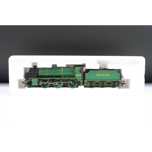 44 - Three boxed Bachmann OO gauge locomotives to include 32302 2251 Collett Goods 2277 BR Lined green l/... 