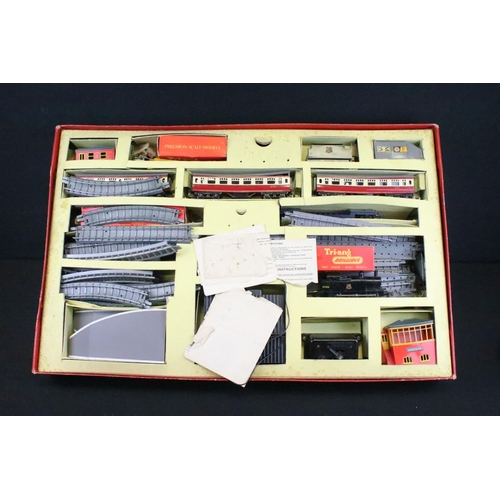 72 - Boxed Triang OO gauge electric train set, appears complete containing locomotive, rolling stock, tra... 