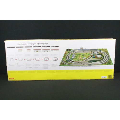 73 - Boxed Hornby OO gauge R1060 Coming Home electric train set, complete