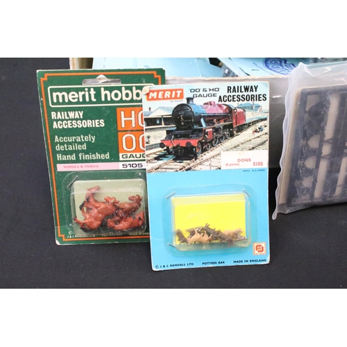 77 - Collection of carded & bagged OO gauge model railway accessories to include Peco, Ratio, Merit, Mayg... 