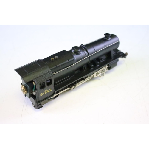 87 - Two boxed Wrenn OO gauge locomotives to include W2225 2-8-0 Freight LMS and W2229 4-6-2 City of Glas... 
