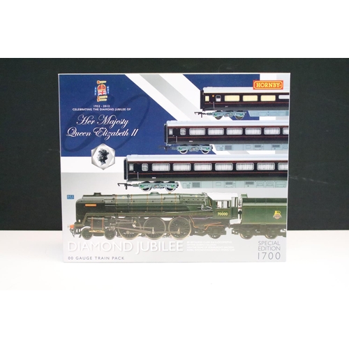 108 - Boxed Special Edition Hornby OO gauge R3094 Diamond Jubilee train pack, complete