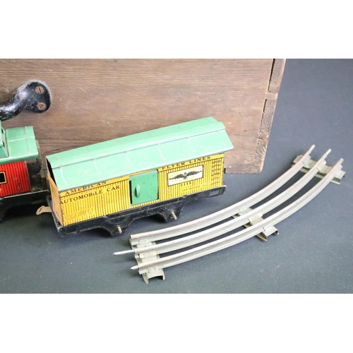 114 - Group of O Gauge tin plate model railway featuring American Flyer Line 2-4-2 Locomotive in black, pl... 