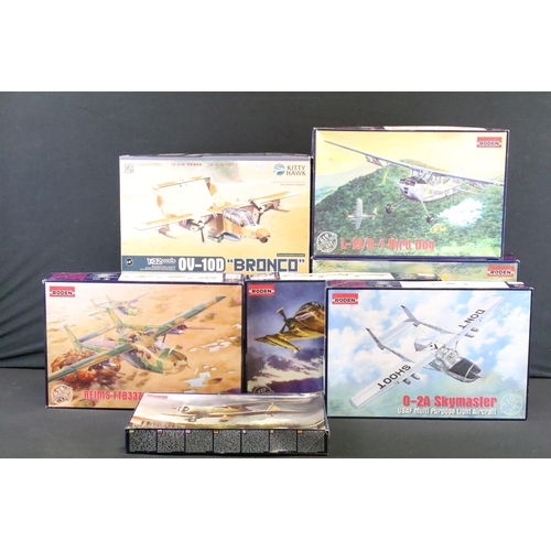143 - Eight boxed plastic model kits to include 2 x Kitty Hawk (1/32 KH32003 OV-10D Bronco & 1/48 KH80146 ... 