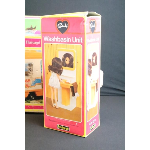 1505 - Sindy - Collection of ten boxed Pedigree Sindy play sets/ accessory sets to include Caravan (Tatty e... 