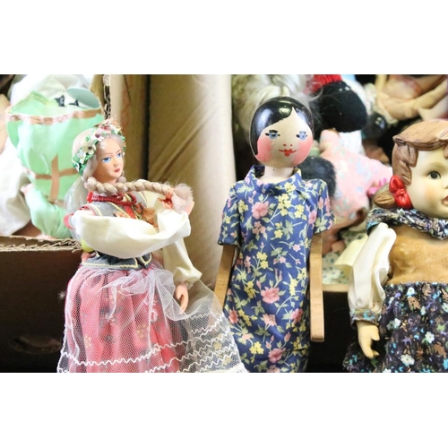 1581 - Large group of antique dolls onwards in various condition, features repairs and spares, includes Arm... 