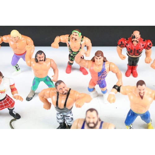 483 - WWF / WWE Wrestling - 15 Hasbro WWF figures to include Legion of Doom, Nasty Boys, Natural Disasters... 