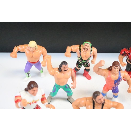 483 - WWF / WWE Wrestling - 15 Hasbro WWF figures to include Legion of Doom, Nasty Boys, Natural Disasters... 