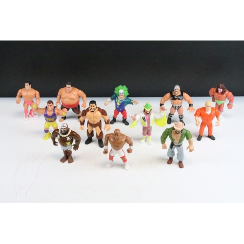 485 - WWF / WWE Wrestling - 12 Hasbro WWF figures to include Rick the model Martel, The Warlord, Crush (pu... 