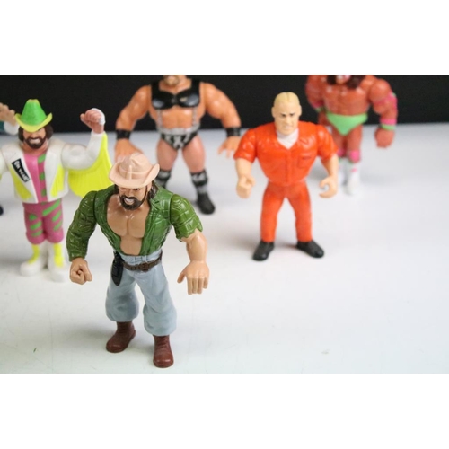 485 - WWF / WWE Wrestling - 12 Hasbro WWF figures to include Rick the model Martel, The Warlord, Crush (pu... 