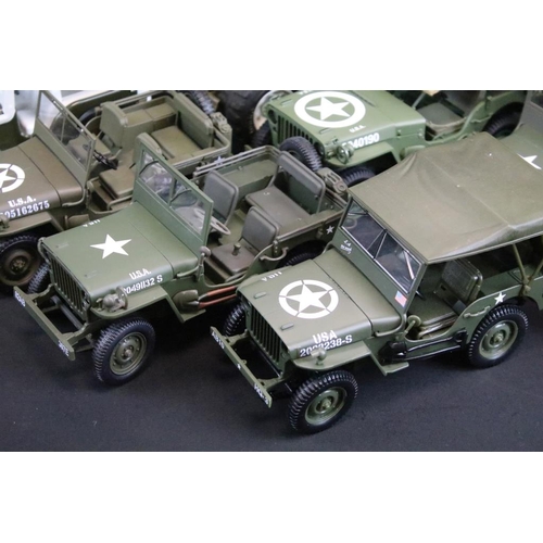 404 - Collection of 13 diecast, tinplate & plastic USA military jeep models, of varying scales, to include... 