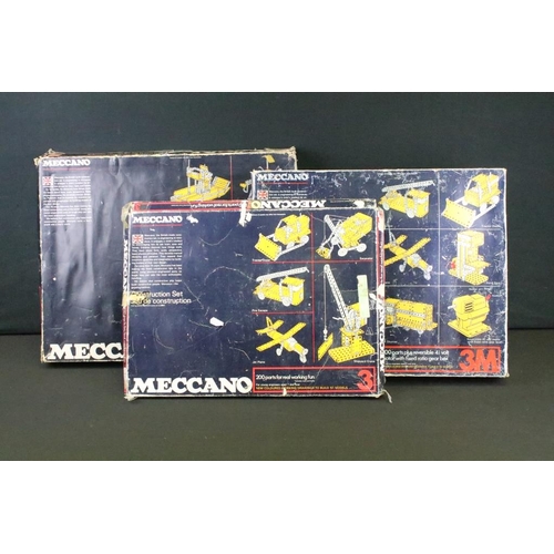 406 - Three boxed Meccano construction/ accessory sets to include set numbers 3, 3M and 5, all appearing c... 