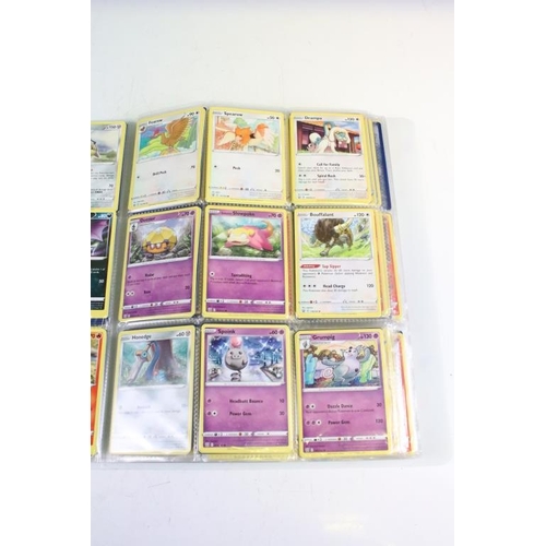 489 - Pokémon Trading Cards - Collection of Pokémon Trading Cards featuring Vivid Voltage set, Darkness Ab... 