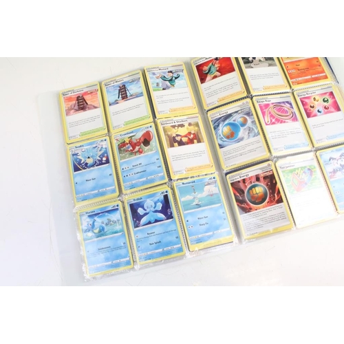 489 - Pokémon Trading Cards - Collection of Pokémon Trading Cards featuring Vivid Voltage set, Darkness Ab... 