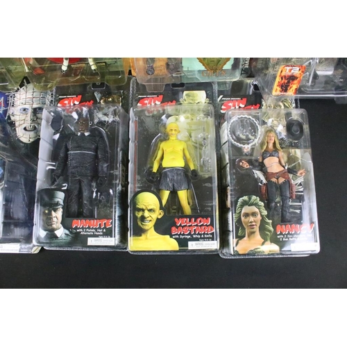 417 - Collection of 14 various carded and boxed TV and film related action figures to include 4 x signed c... 