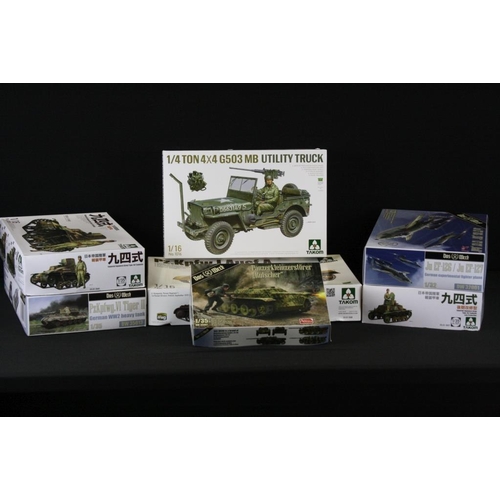 173 - Seven boxed and unbuilt army related plastic model kits to include 4 x Takom examples featuring 1/16... 