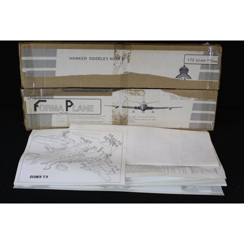 197 - Three boxed Forma Plane 1:72 scale plastic aircraft model kits to include Hawker Siddeley Vulcan, Ha... 