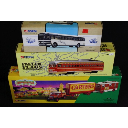 1359 - 25 boxed Corgi diecast models to include examples from The Showman's Range, Guinness, Corgi Classics... 