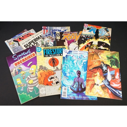 387A - Comics - Collection of various comics to include examples from mainly Marvel featuring Detective Com... 