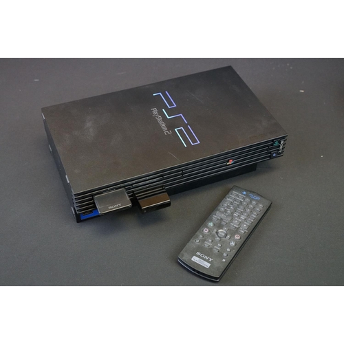 389 - Retro Gaming - A Sony PS2 PlayStation 2 games console with 5 cased games (World Rally Championship, ... 