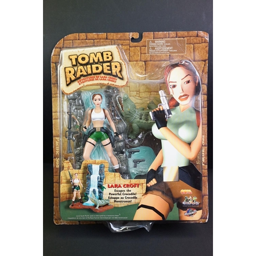 424 - Five carded Playmates Tomb Raider 'Adventures Of Lara Croft' action figure sets to include Lara Crof... 