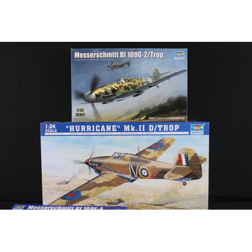 212 - Seven boxed and unbuilt Trumpeter plastic model kits to include 3 x 1/72 scale models featuring mode... 