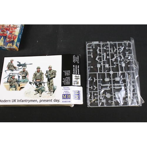 215 - 10 Boxed plastic military model figure sets to include Tamiya 1/16 Wehrmacht Tank Crewman, Italeria ... 