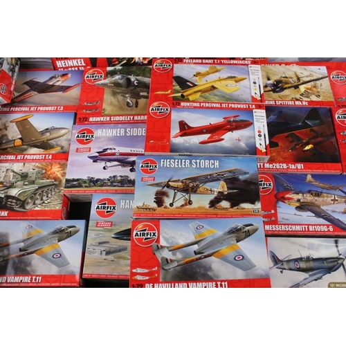 227 - 41 Boxed Airfix 1/72-76 plastic model kits to include A07007B Heinkel He111 H-6, A03012V Handley Pag... 