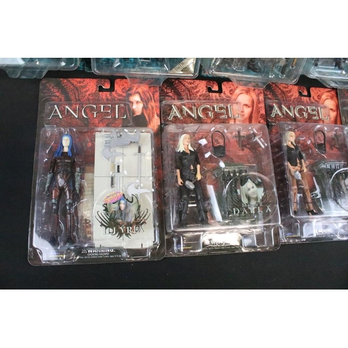 418 - Collection of 11 carded Angel action figures featuring 5 x Diamond Select examples to include Just R... 