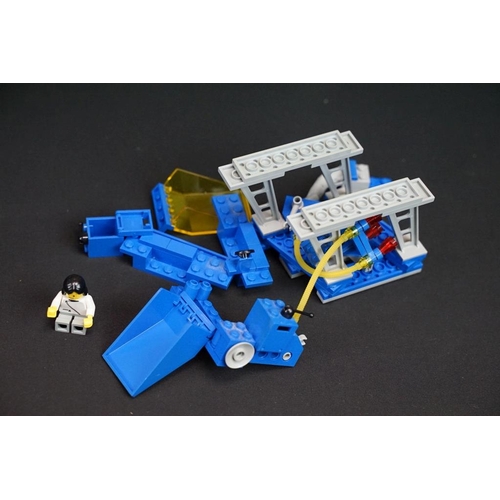 368 - Group of Lego vehicles, mostly space related, to include 6929 Starfleet Voyager (built), 6842 Small ... 