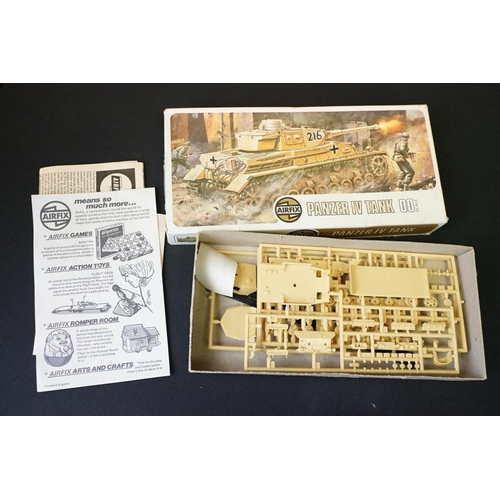 374 - Collection of 19 boxed plastic model kits to include 5 x Airfix examples featuring Panzer IV Tank, B... 