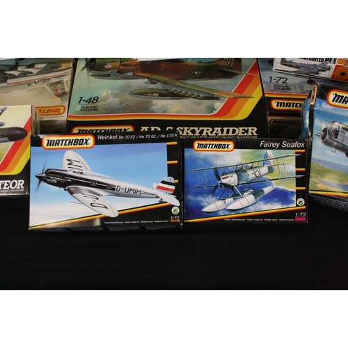 180 - 33 boxed and unbuilt 1/72, 1/48 and 1/76 scale Matchbox plastic model kits to include M-19, 40036, P... 