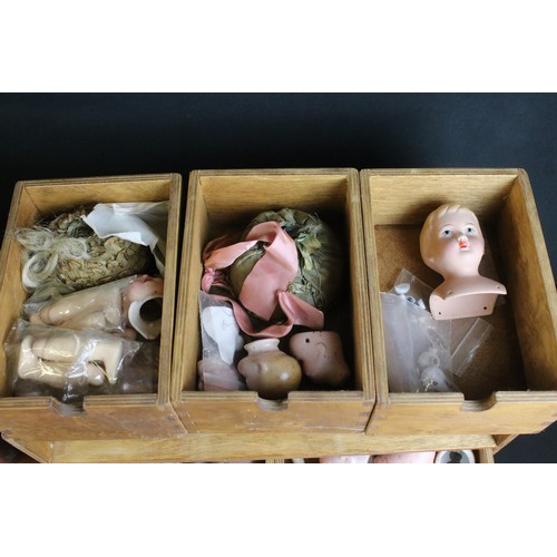 1587 - Large collection of 19th century onwards bisque headed / ceramic / composition dolls, parts & access... 