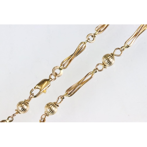 159 - 9ct yellow gold bracelet, broken (af)