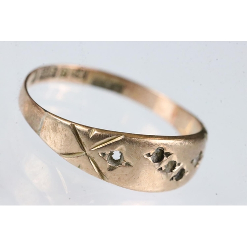 167 - Paste 9ct gold eternity ring; a 9ct gold ring, stones missing; a blue enamelled bird heart shaped pe... 