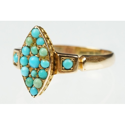 30 - Early 20th century turquoise yellow metal ring, the marquise head full set fifteen small round caboc... 