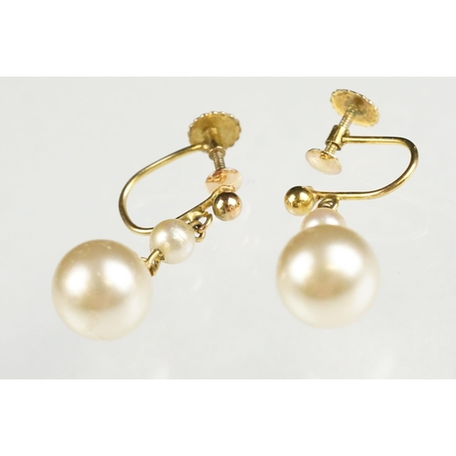 119 - Three pairs of simulated pearl 9ct gold screw back earrings to include simulated, together with a st... 