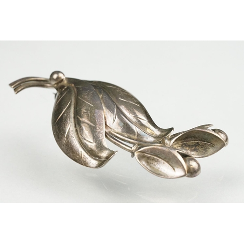 58 - Hermann Siersbol Danish silver spray brooch, chased design, dimensions approx 5.5 x 2.5cm