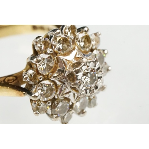 85 - Diamond 18ct yellow gold cluster ring, round brilliant cut diamond to centre weighing approx 0.05 ca... 