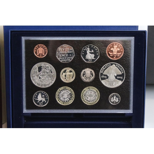 116 - A collection of five Royal Mint uncirculated coin year sets to include 1982, 1971, 1970, 2002 & 2005... 