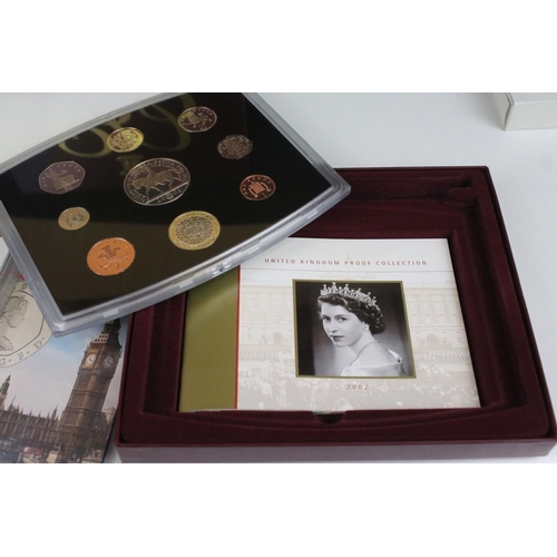 116 - A collection of five Royal Mint uncirculated coin year sets to include 1982, 1971, 1970, 2002 & 2005... 