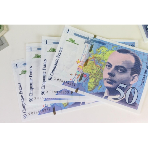 201 - A collection of mixed world circulated and uncirculated banknotes to include German, French, Italian... 