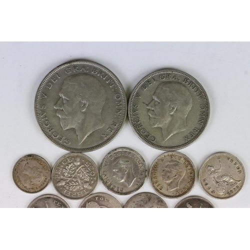 45 - A Small Collection Of British Pre Decimal Silver Coins Including Maundy Money To Include Queen Victo... 