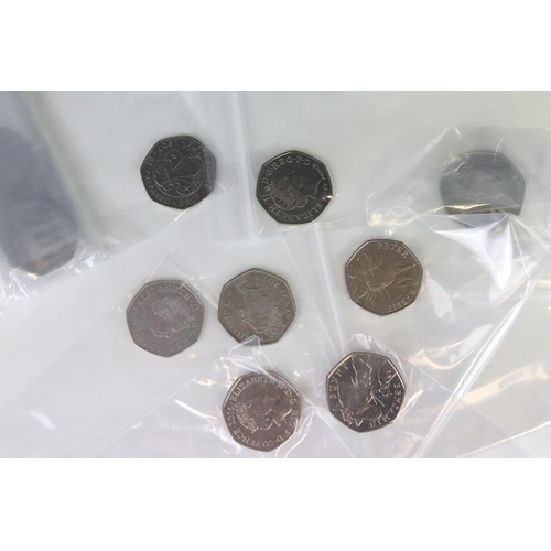 98 - A large collection of British circulated 50p coins to include Olympics, Paddington and many other ex... 