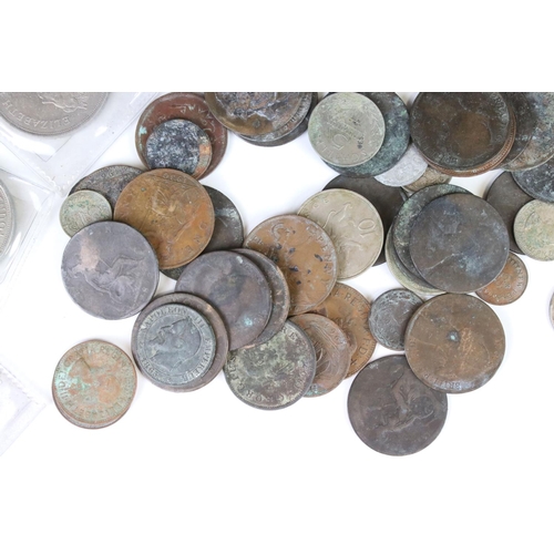 13 - A Small Collection Of Mixed Coins To Include Commemorative Examples.