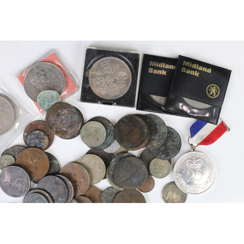 13 - A Small Collection Of Mixed Coins To Include Commemorative Examples.