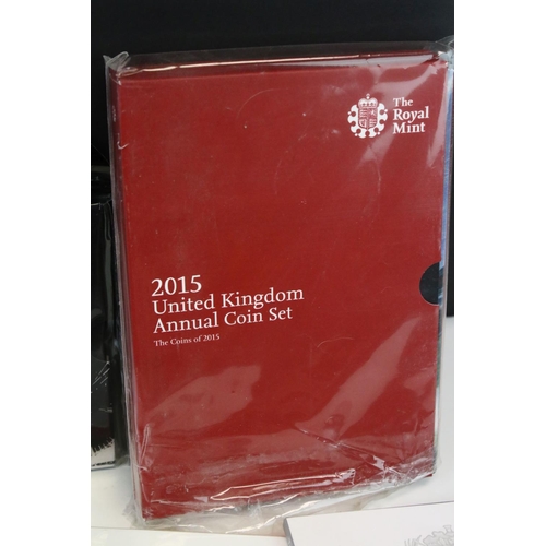 172 - A collection of Royal Mint uncirculated coin sets to include the 2013 2 x £1 coin set, 2012 Olympic ... 