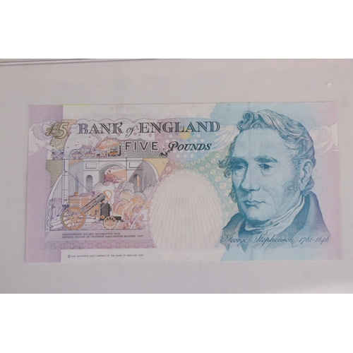 52 - A Collection Of Eight British Bank Of England Five Pound / £5 Banknotes, All Appear To Be In Uncircu... 